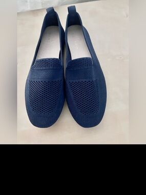 Danskin textured knit loafer size 5.5